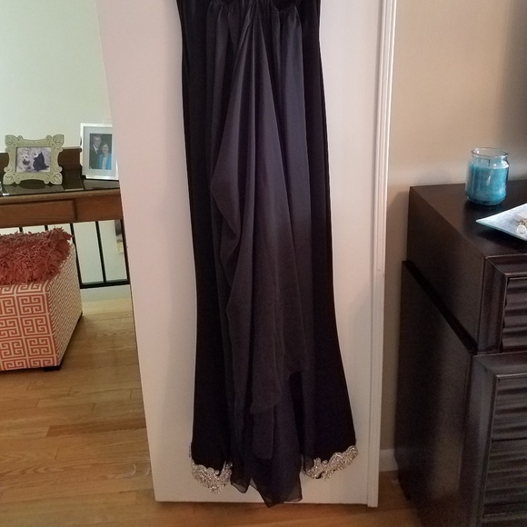 Tarik Ediz Couture Crystal Embellished Gown with Adjustable Train, Worn 1 Time! - Picture 7 of 7